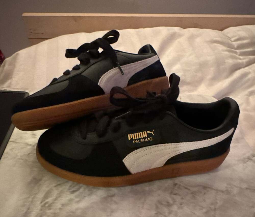 Puma Palermo Size 7.5 Black White Leather Sneakers